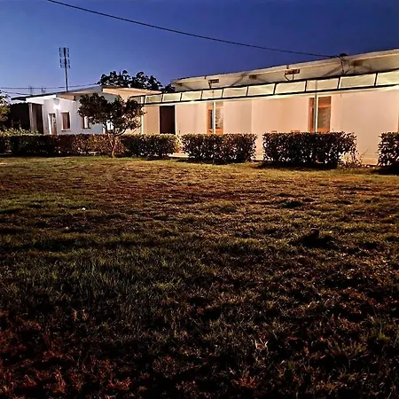 Pensjonat Holiday Home *